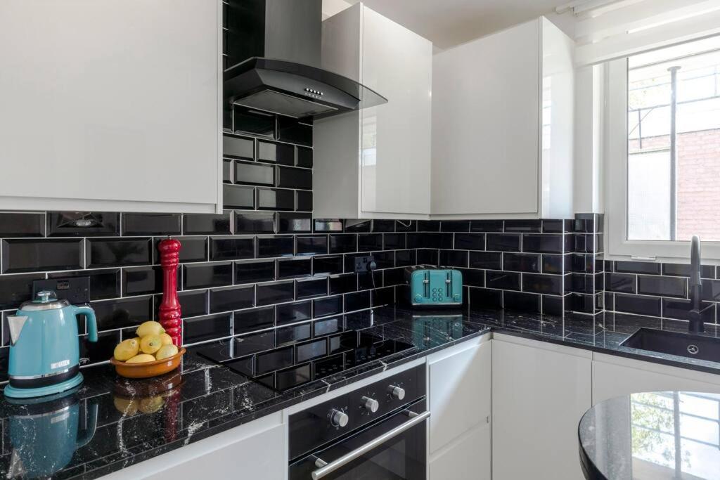 The Clarence, Central London Apartment W/ Wifi Esterno foto