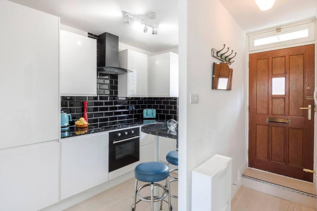 The Clarence, Central London Apartment W/ Wifi Esterno foto